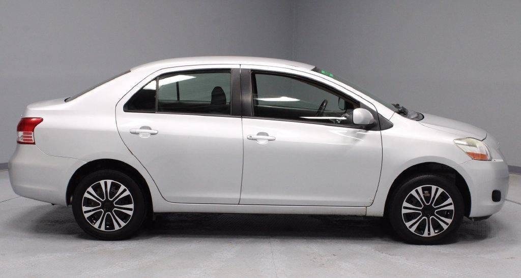 2010 Toyota Yaris Base