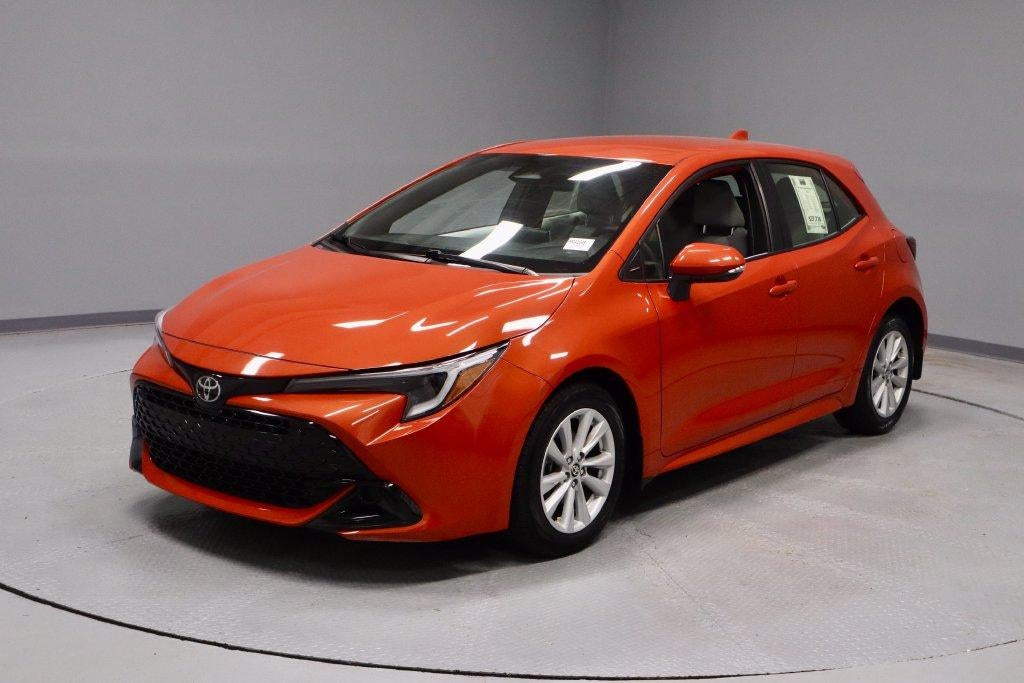 2025 Toyota Corolla Hatchback SE