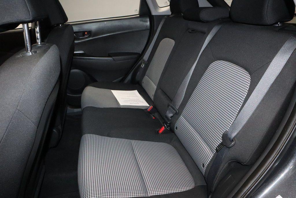 2022 Hyundai KONA SE