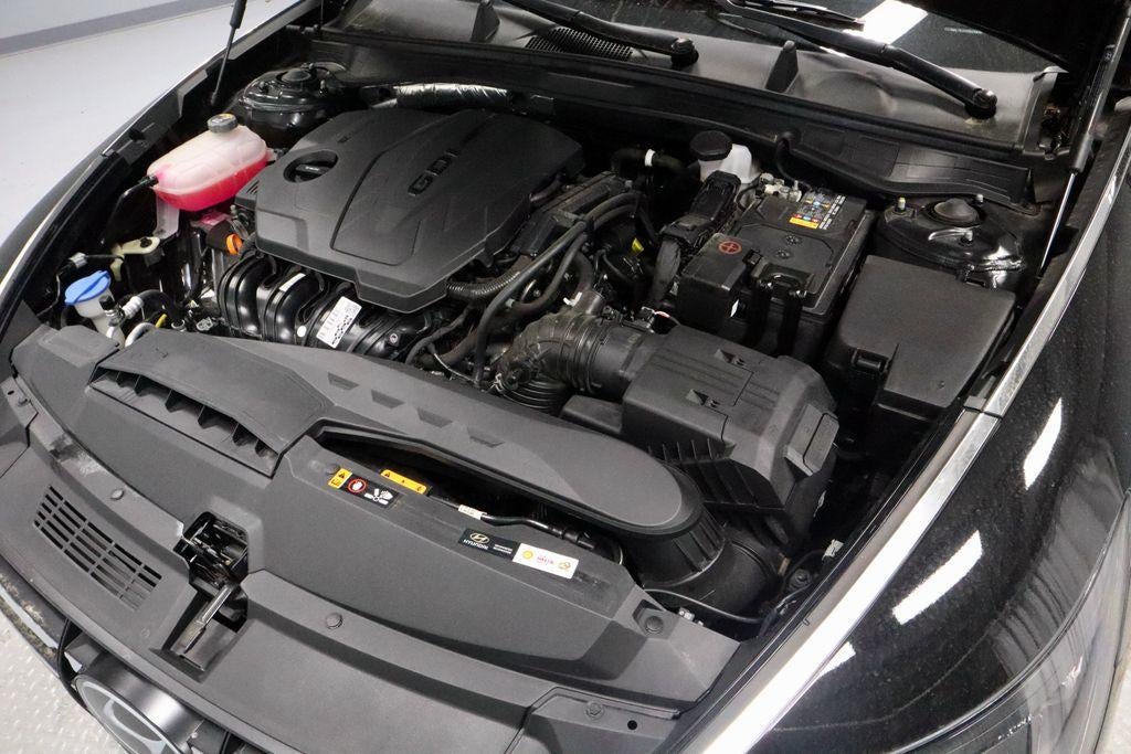 2023 Hyundai SONATA SE