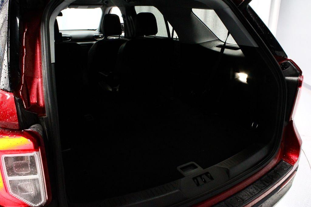 2023 Ford Explorer XLT 4WD