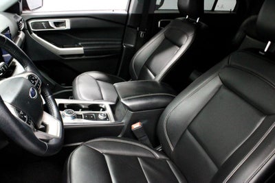 2023 Ford Explorer XLT 4WD
