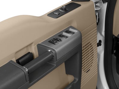 2016 Ford Super Duty F-350 SRW 4WD Crew Cab 6-3/4 Ft Box XLT