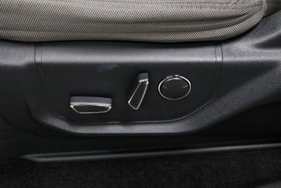 2016 Ford F-150 4WD SuperCrew 5-1/2 Ft Box XLT