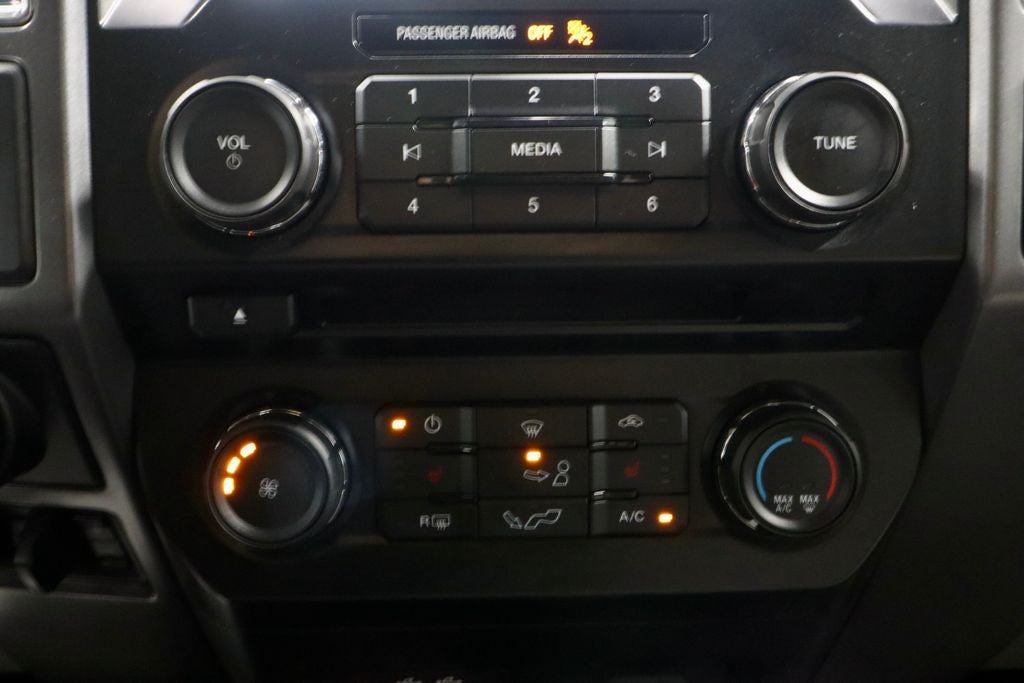 2016 Ford F-150 4WD SuperCrew 5-1/2 Ft Box XLT