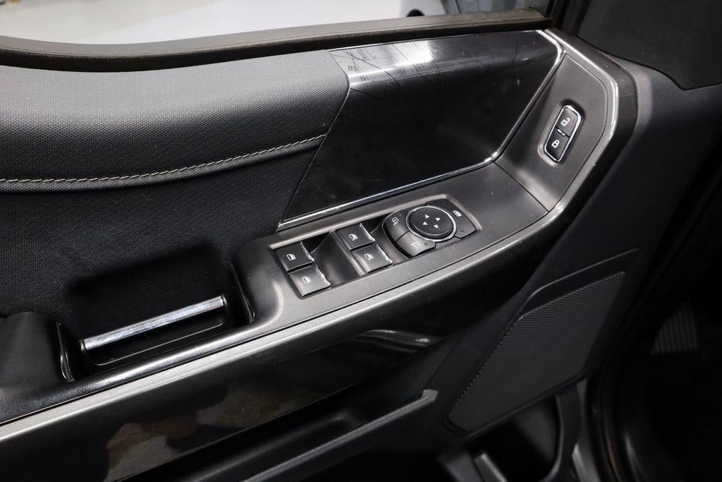 2022 Ford F-150 XLT 4WD SuperCrew 5.5' Box