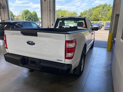 2022 Ford F-150 XL 2WD Reg Cab 6.5' Box