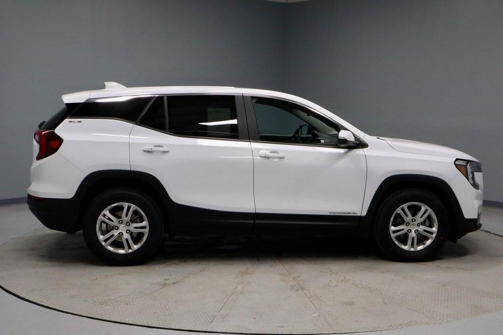 2023 GMC Terrain FWD 4dr SLE