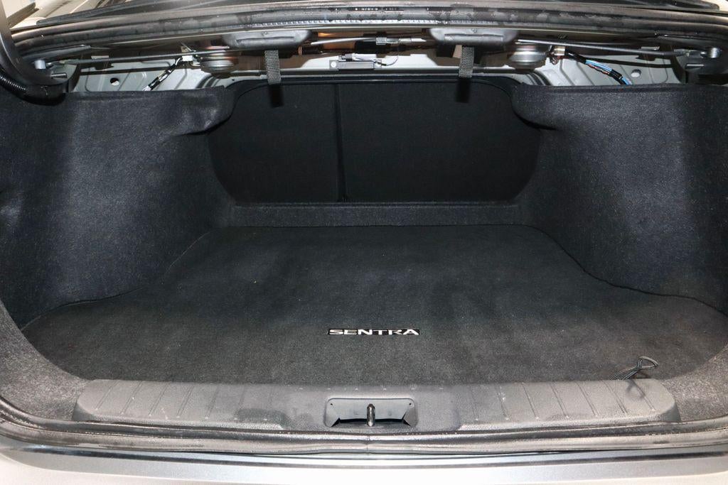 2023 Nissan Sentra SV CVT