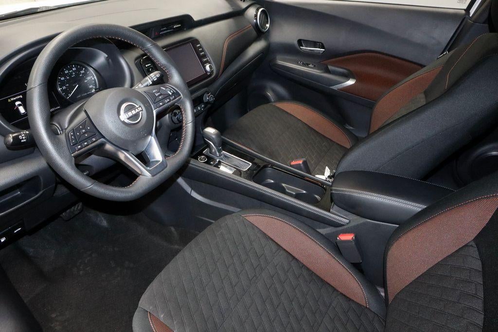 2024 Nissan Kicks SR FWD