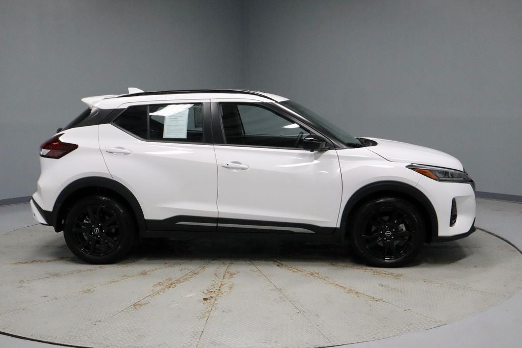 2024 Nissan Kicks SR FWD