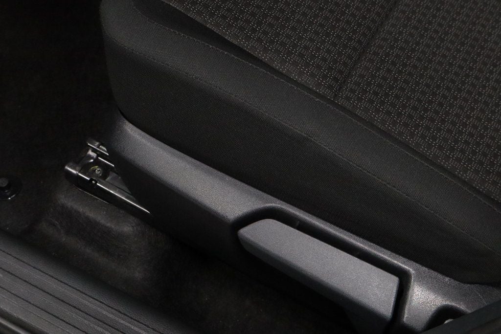 2025 Nissan Kicks S AWD