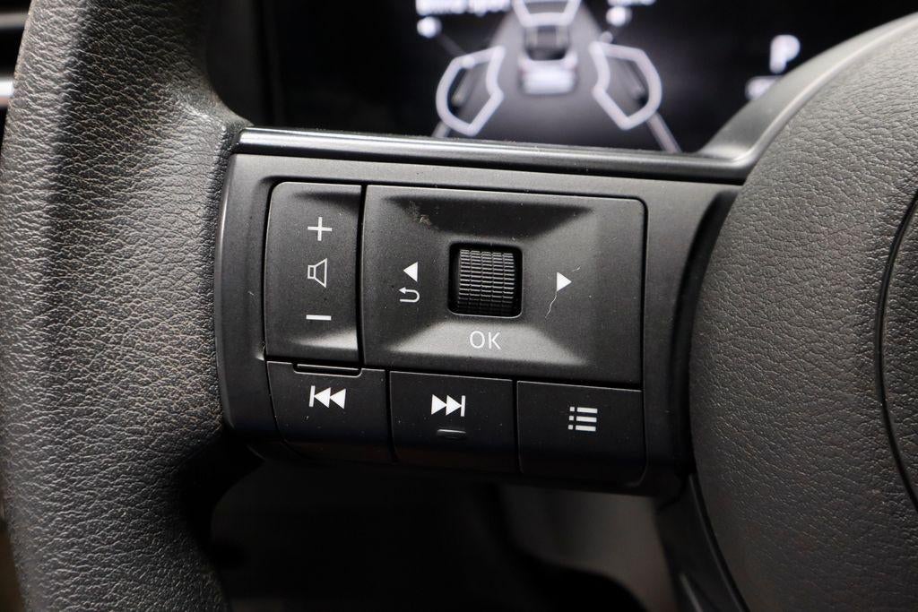 2025 Nissan Kicks SV AWD