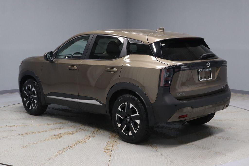 2025 Nissan Kicks SV AWD