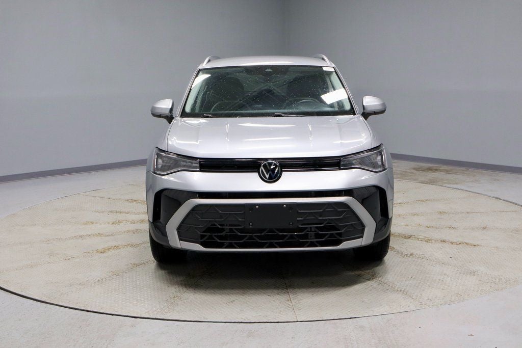 2025 Volkswagen Taos SE 4MOTION