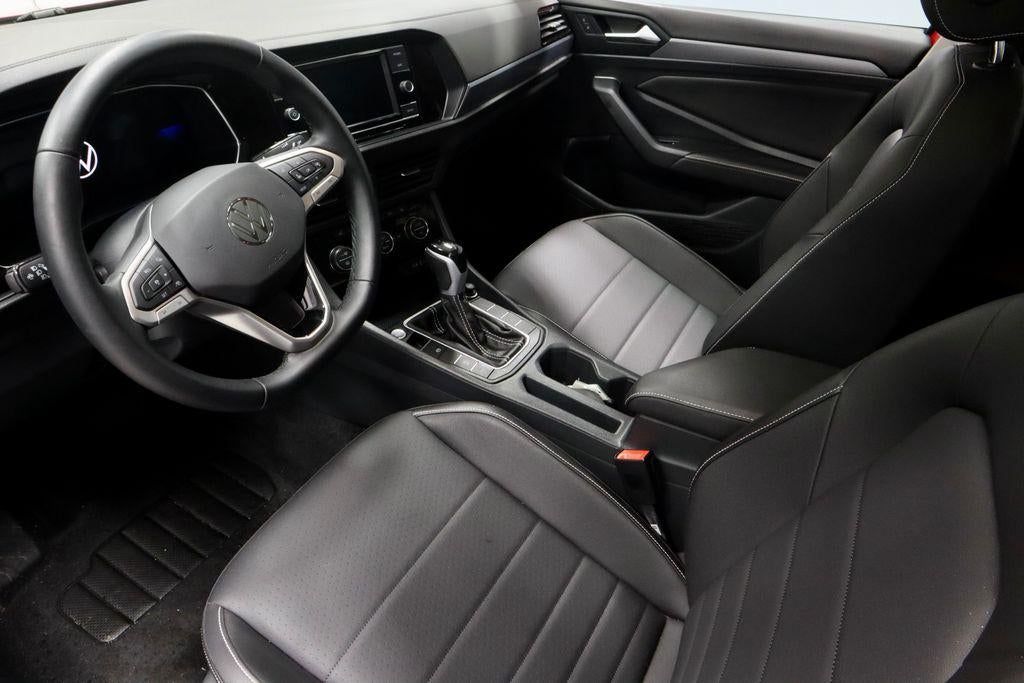2023 Volkswagen Jetta SE Auto