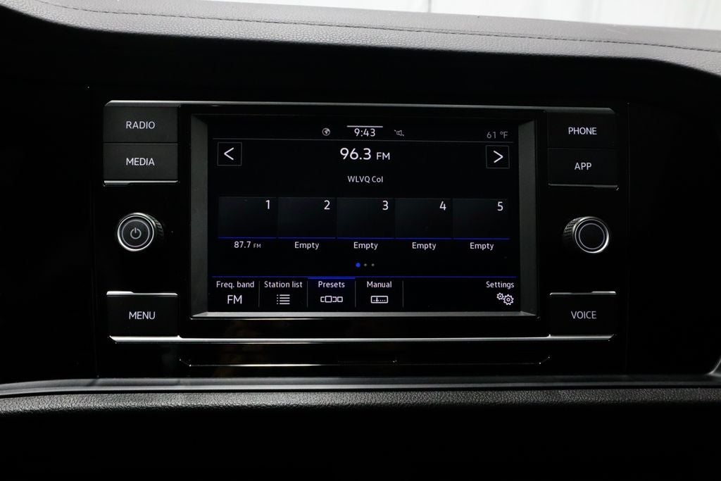 2023 Volkswagen Jetta SE Auto