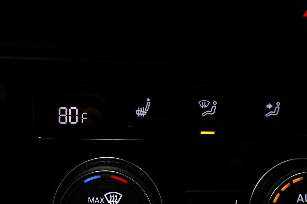 2023 Volkswagen Jetta SE Auto