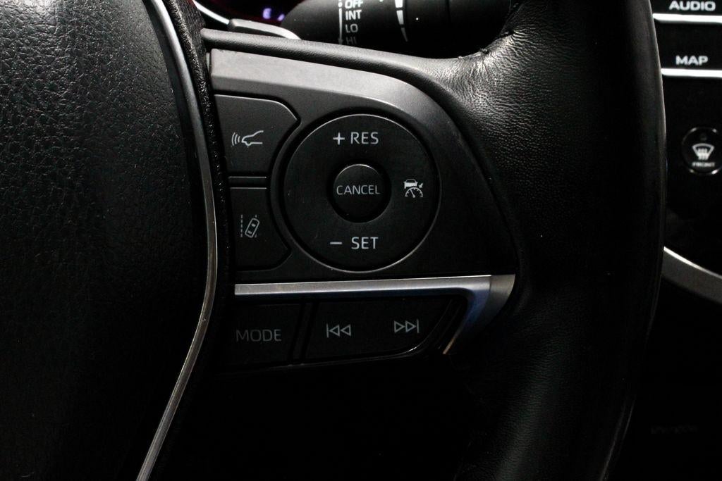 2020 Toyota Camry XSE Auto (Natl)