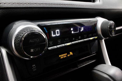 2022 Toyota RAV4 Hybrid XLE AWD (Natl)