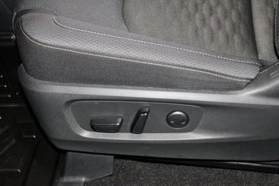 2024 Nissan Pathfinder SV 4WD