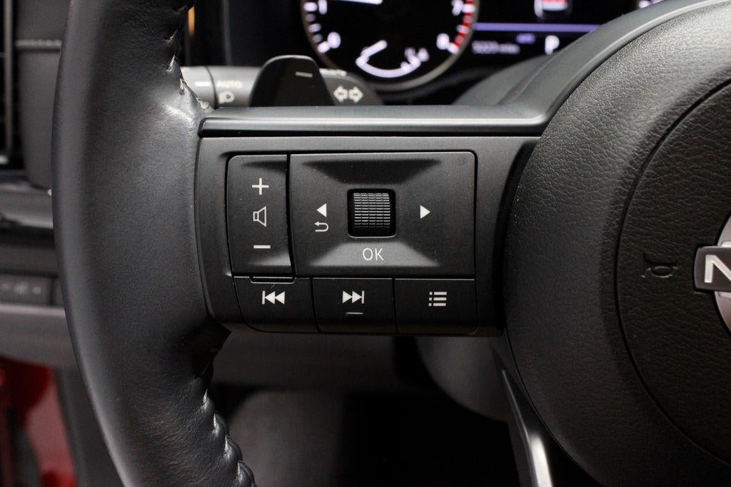 2024 Nissan Pathfinder SV 4WD