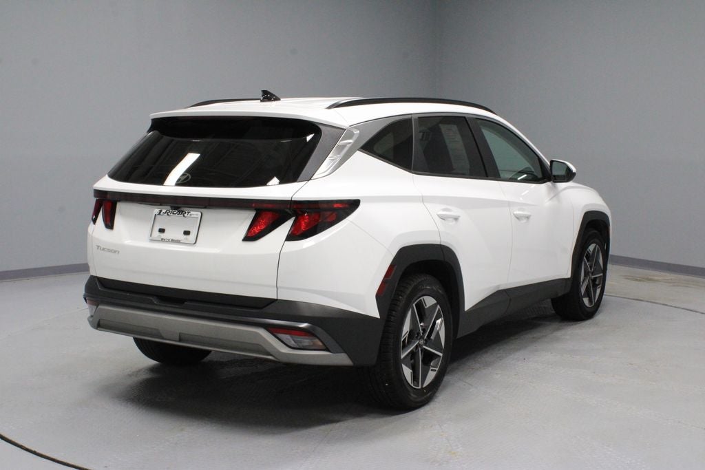 2025 Hyundai TUCSON SEL FWD