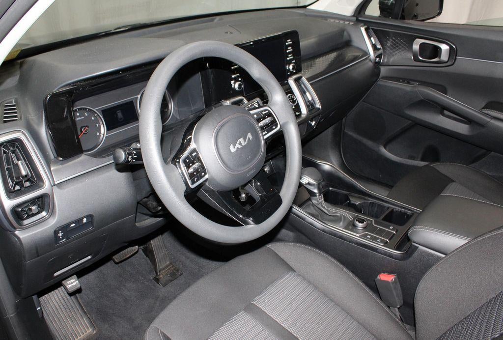 2023 Kia Sorento LX AWD