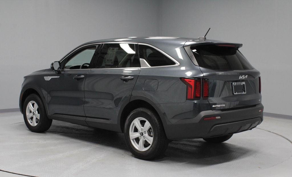 2023 Kia Sorento LX AWD