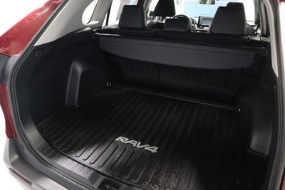 2019 Toyota RAV4 XLE Premium AWD (Natl)