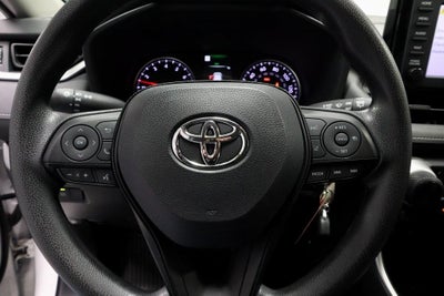 2019 Toyota RAV4 LE AWD (Natl)
