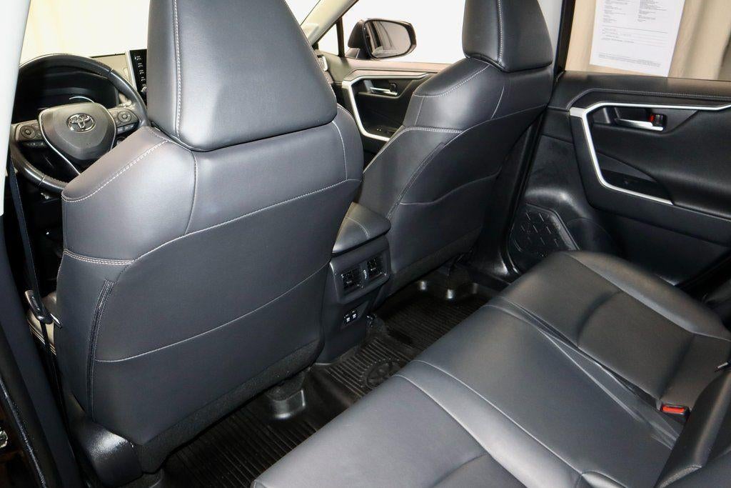 2019 Toyota RAV4 Limited AWD (GS)