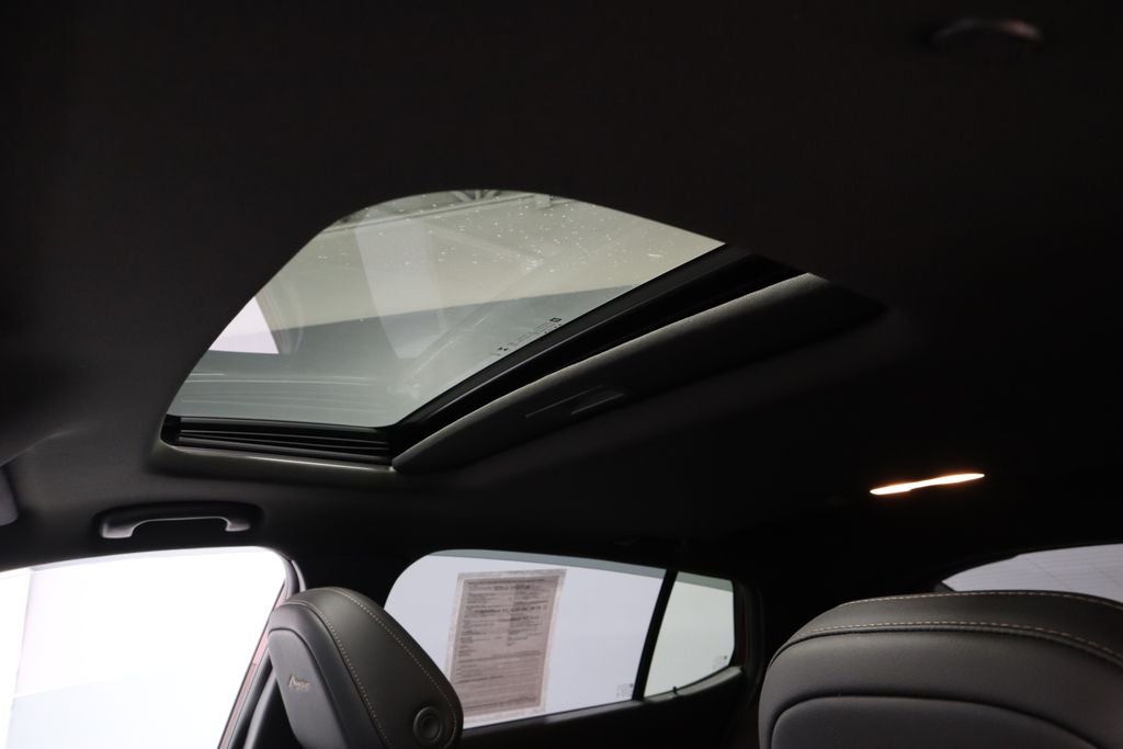 2025 Buick Envista FWD 4dr Avenir