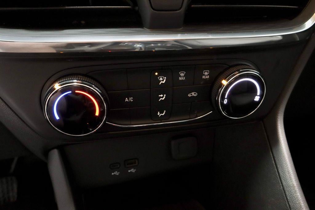 2025 Buick Encore GX Preferred FWD