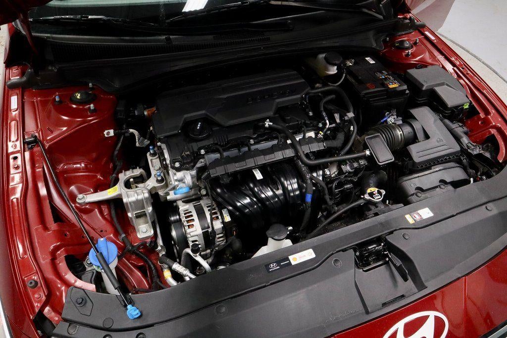 2025 Hyundai ELANTRA SEL Convenience IVT