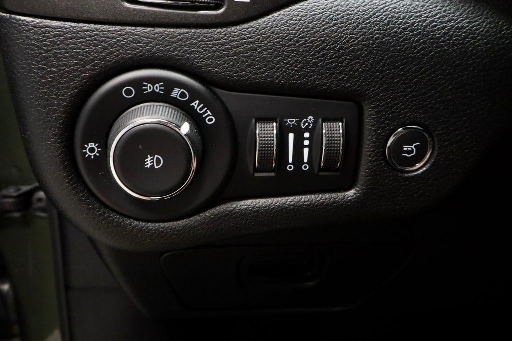 2021 Jeep Cherokee Trailhawk