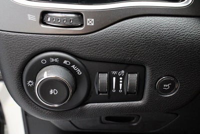 2019 Jeep Cherokee Overland
