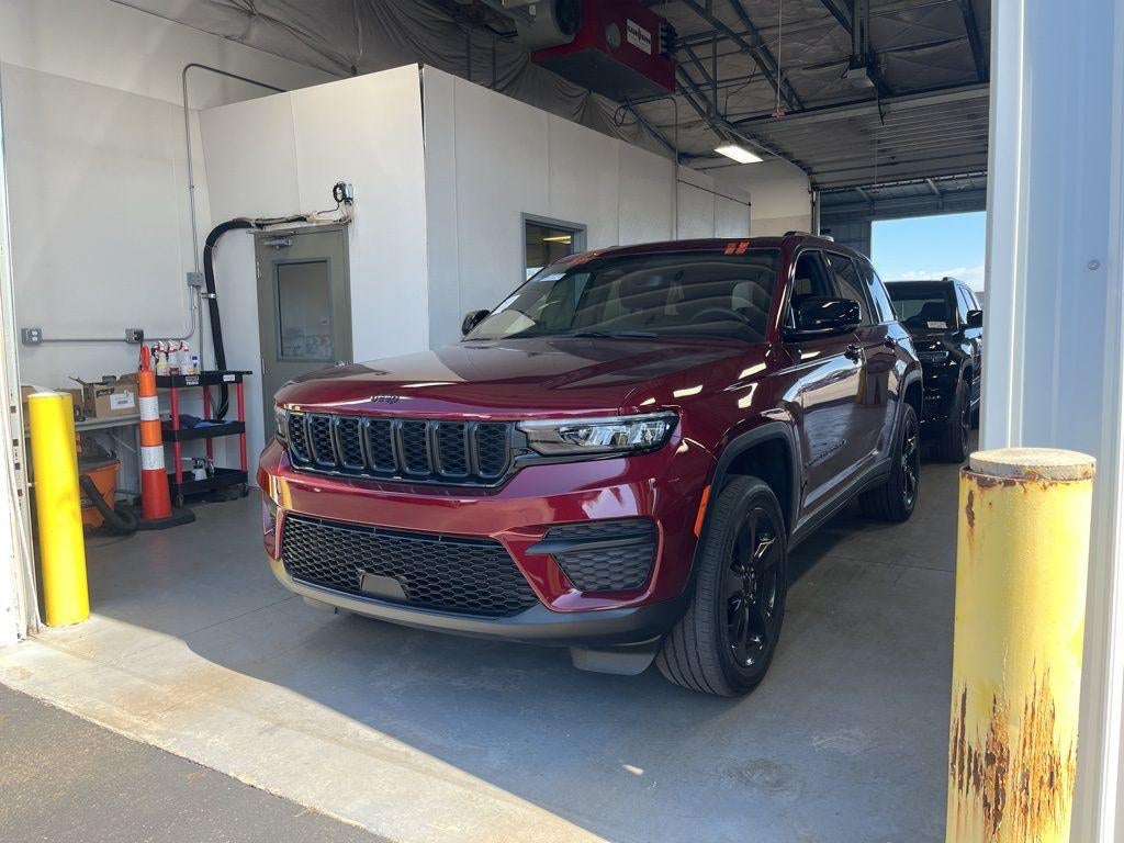 2023 Jeep Grand Cherokee Altitude