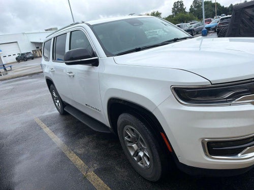 2023 Jeep Wagoneer Base