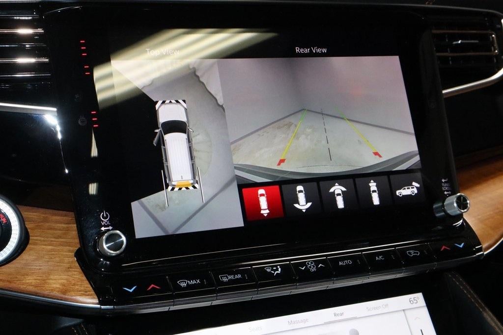 2022 Jeep Grand Wagoneer Series III