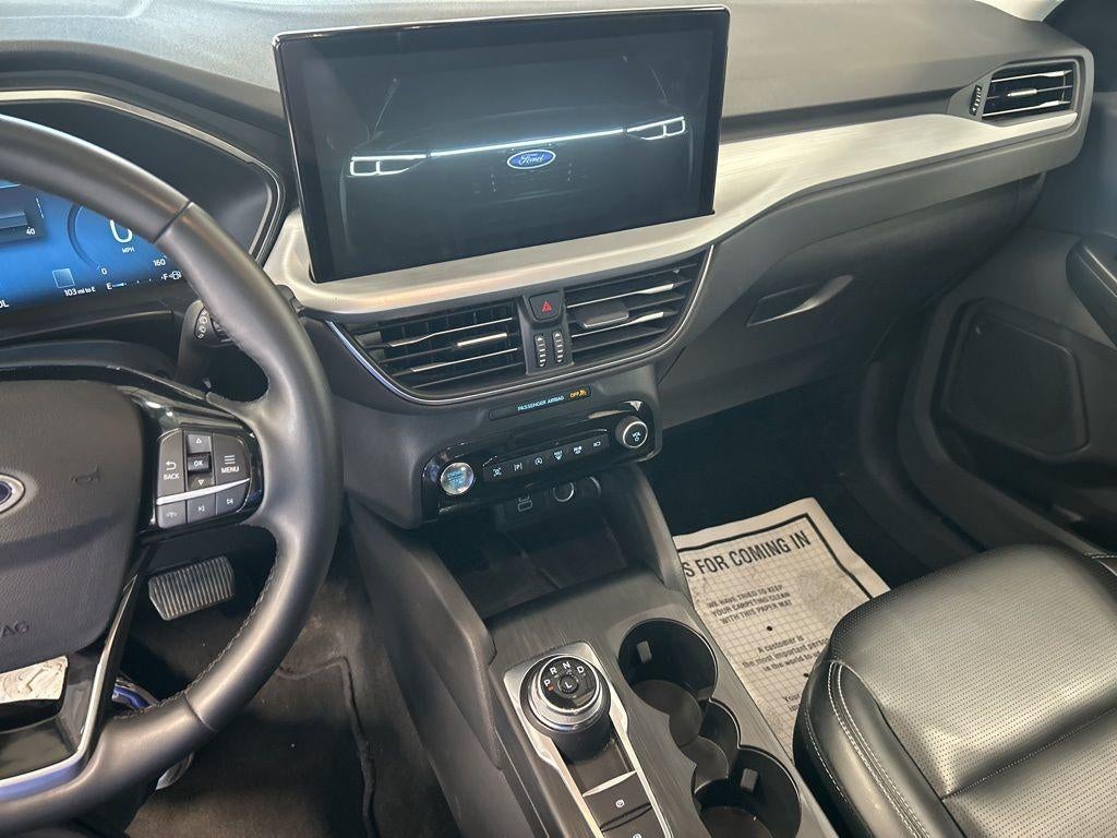 2024 Ford Escape Platinum