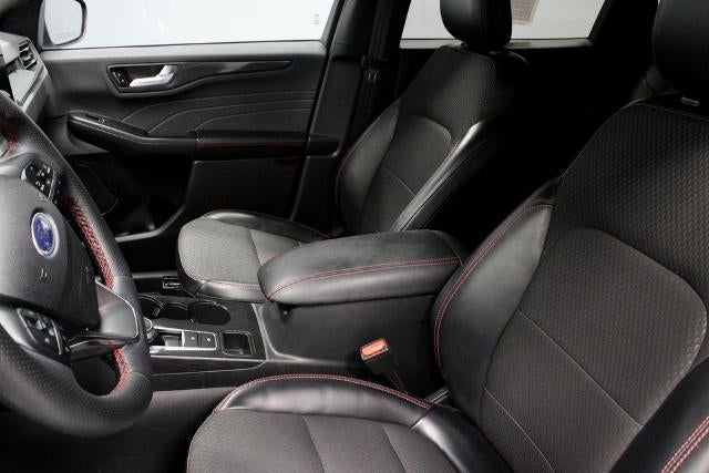 2024 Ford Escape ST-Line Select