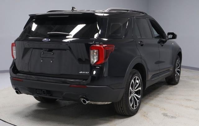 2024 Ford Explorer ST-Line
