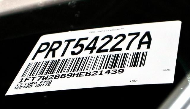 2017 Ford Super Duty F-250 SRW Lariat