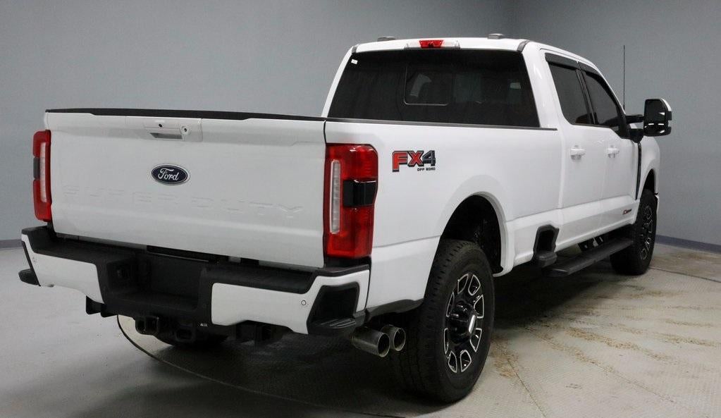 2023 Ford Super Duty F-350 SRW Lariat
