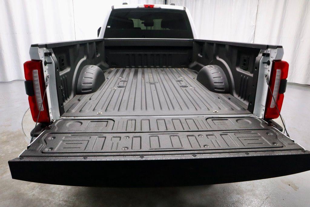 2024 Ford Super Duty F-350 SRW XL