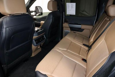 2025 Ford Super Duty F-350 DRW Lariat