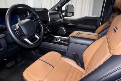 2024 Ford Super Duty F-450 DRW Platinum