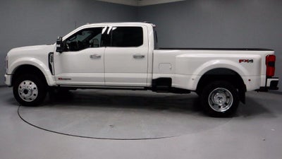 2024 Ford Super Duty F-450 DRW Platinum