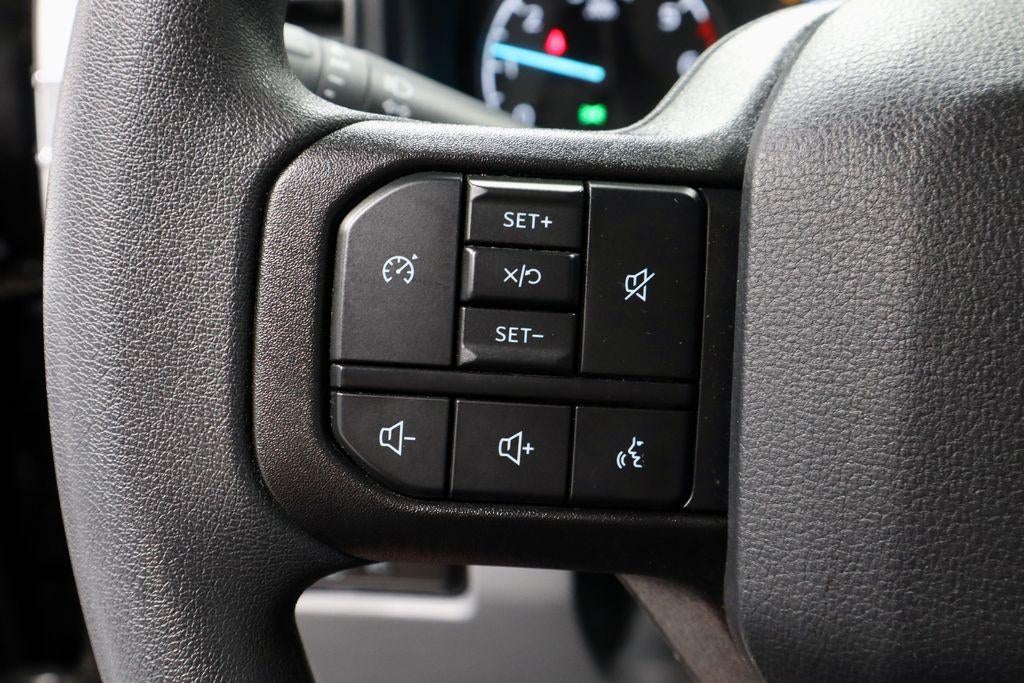 2025 Ford Super Duty F-350 SRW XLT
